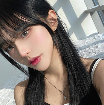 Real Selfie 01