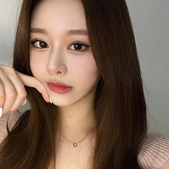 Real Selfie 09
